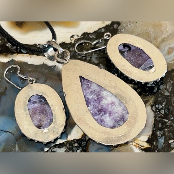 Lepidolite Pendant & Earrings Set - Picture 12 of 15